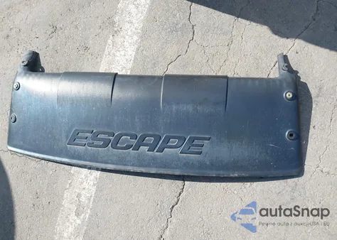 2003 Ford Escape Xlt from USA, damaged, VIN 1FMYU93183KB11545